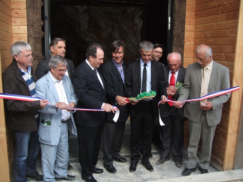 Les Officiels à l'inauguration de la Grotte