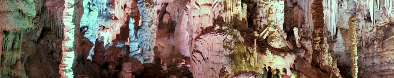 The Guided Tour in the heart of the Cave