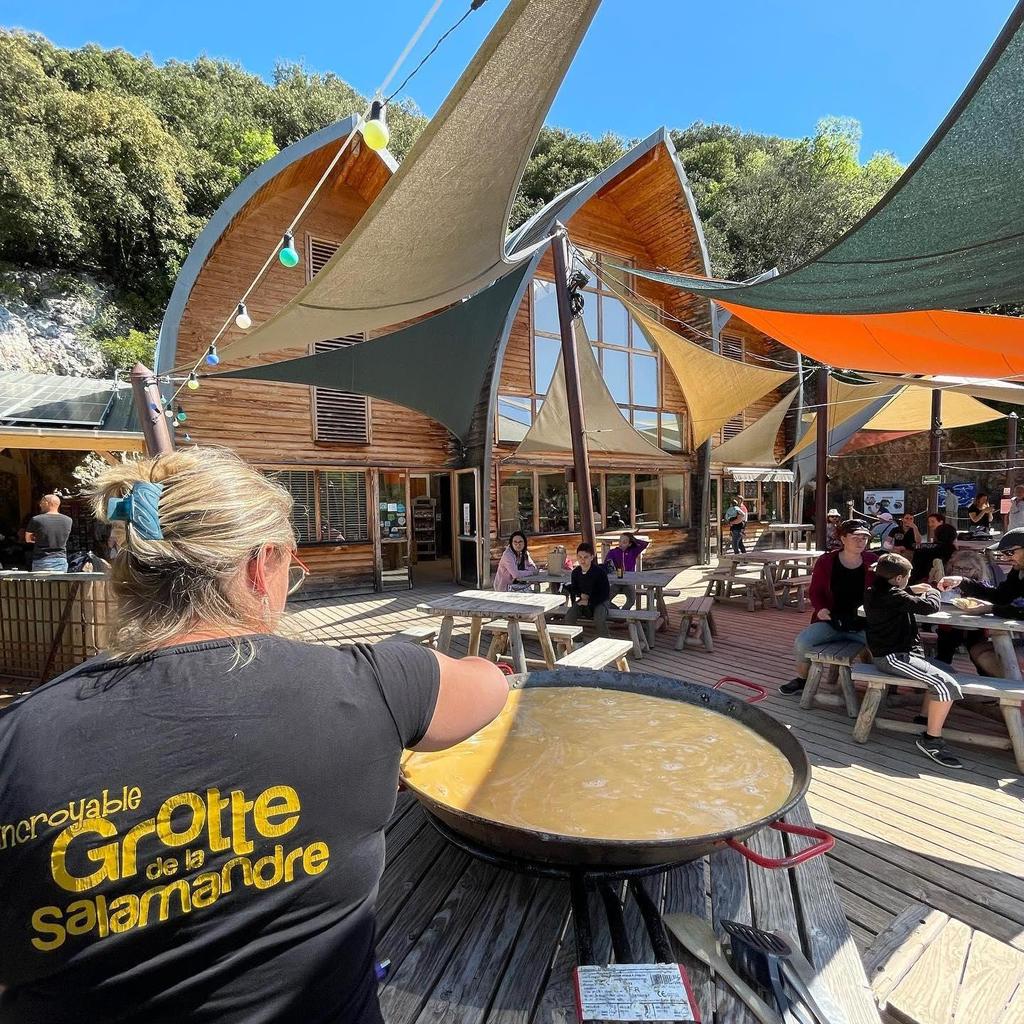 🎃 Halloween at the Grotte! Little monsters or brave adventurers — the Grotte has something spooky in store for you! 👉 Click here to see the full programme!